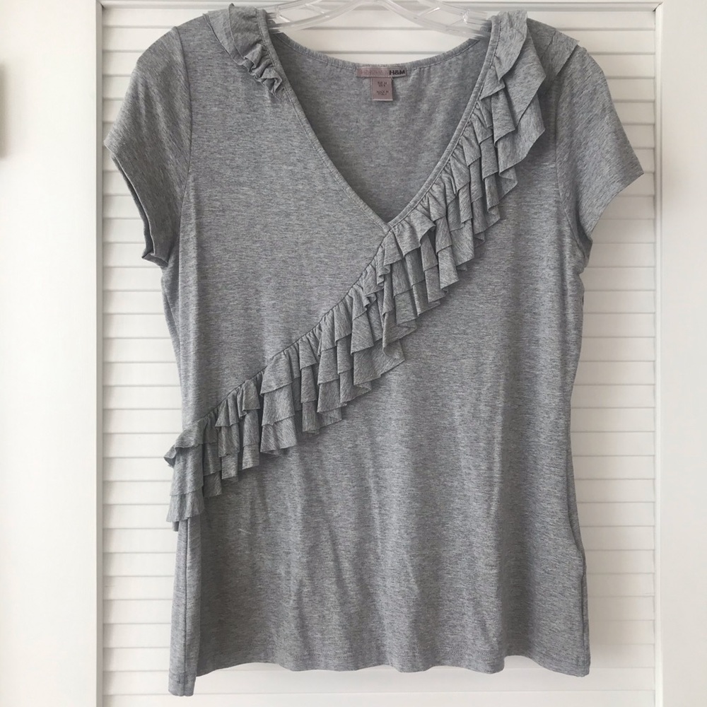 H&M Pretty Ruffle Top NWOT!